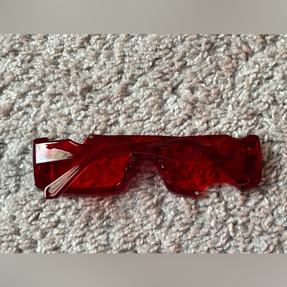 Red Rectangular Sunglasses - Picture 2 of 2
